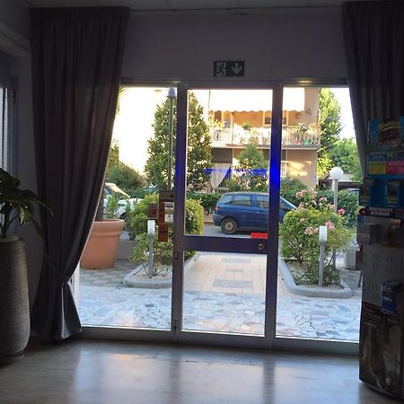 Hotel Ancora تْشيزيناتيكو المظهر الخارجي الصورة