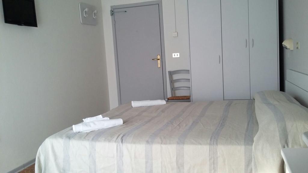 Hotel Ancora تْشيزيناتيكو المظهر الخارجي الصورة